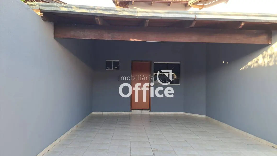Foto 1 de Casa com 3 quartos à venda, 200m2 em Residencial Buritis, Anapolis - GO