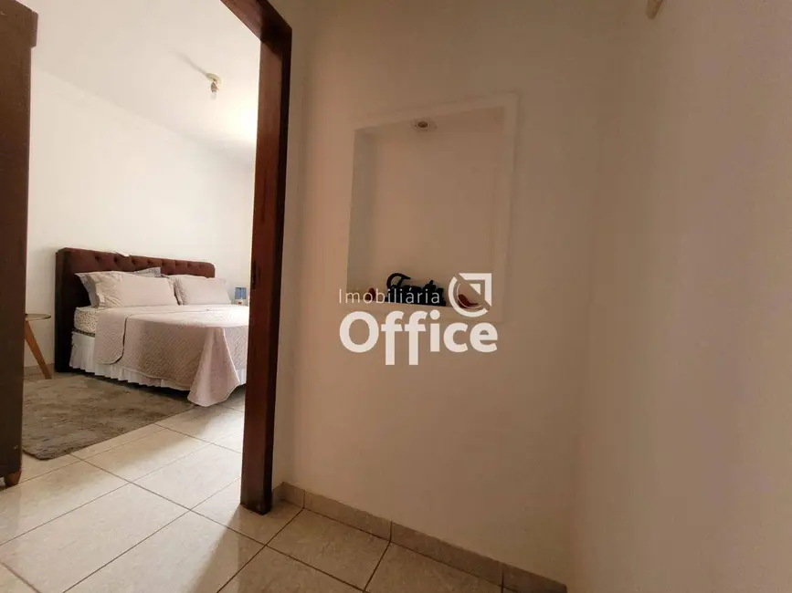 Foto 8 de Casa com 4 quartos à venda, 202m2 em Jardim Europa, Anapolis - GO