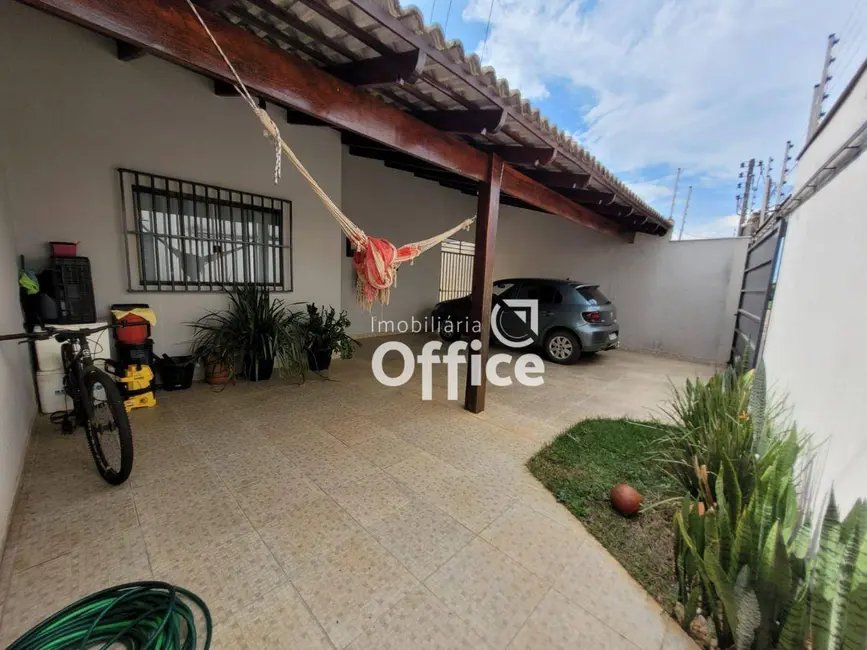 Foto 6 de Casa com 4 quartos à venda, 202m2 em Jardim Europa, Anapolis - GO