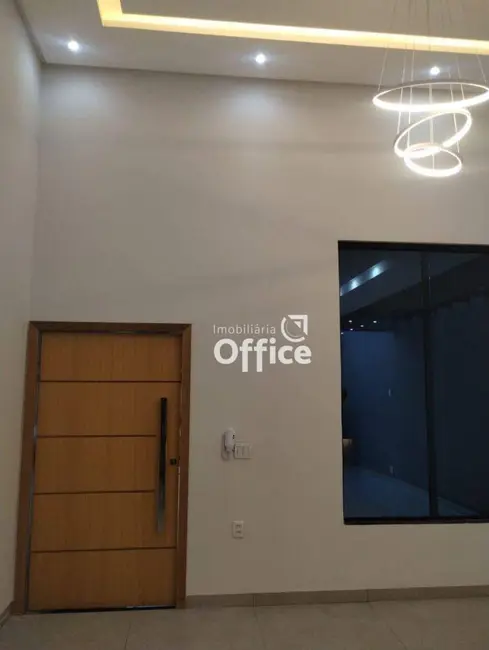 Foto 3 de Casa com 3 quartos à venda, 165m2 em Anapolis - GO