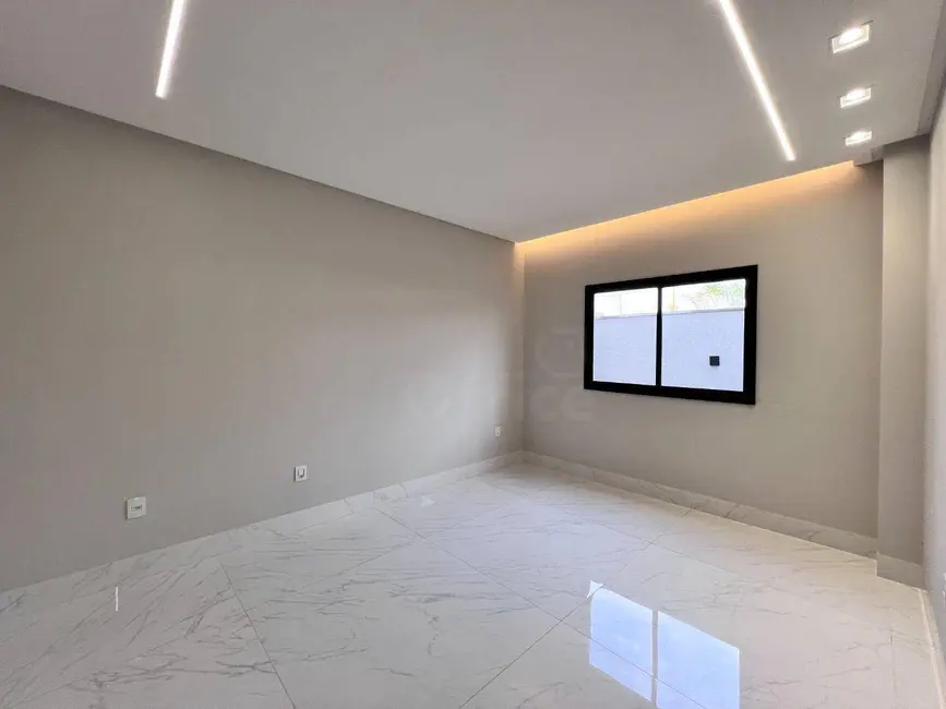 Foto 6 de Sobrado com 3 quartos à venda, 360m2 em Anapolis - GO