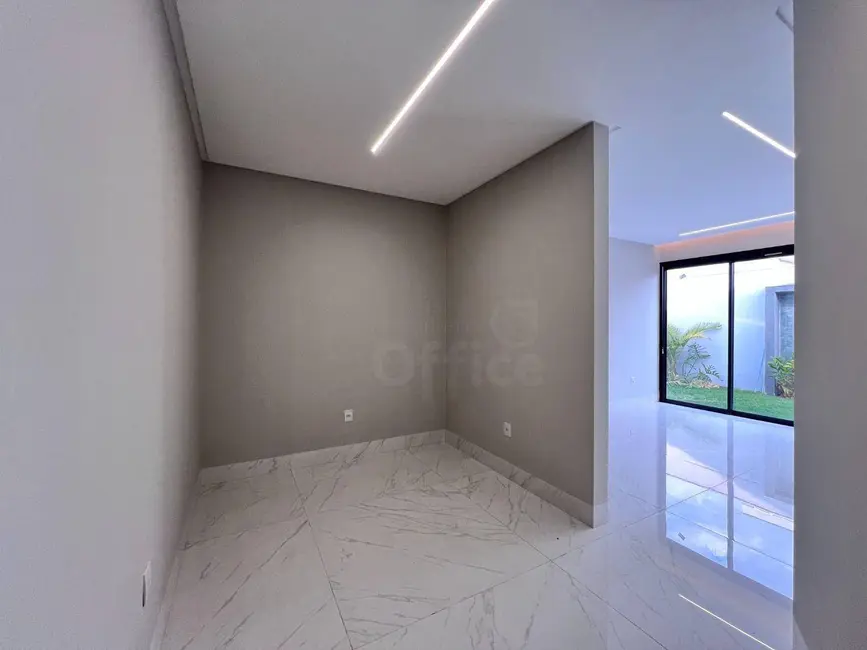 Foto 8 de Sobrado com 3 quartos à venda, 360m2 em Anapolis - GO