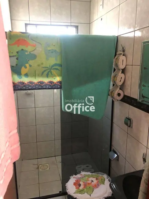 Foto 8 de Casa com 4 quartos à venda, 400m2 em Itamaraty, Anapolis - GO