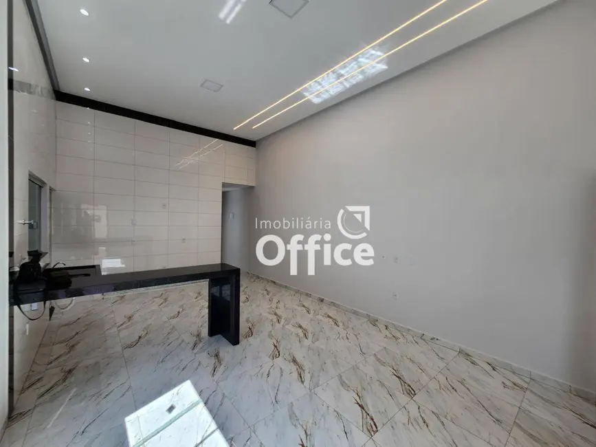 Foto 2 de Casa com 3 quartos à venda, 165m2 em Setor Summerville, Anapolis - GO