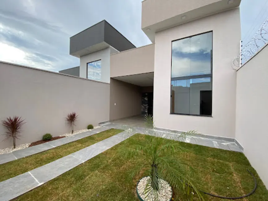 Casa com 3 quartos à venda, 150m2 em Anapolis - GO - imagem 2 Foto 2 de Casa com 3 quartos à venda, 150m2 em Anapolis - GO