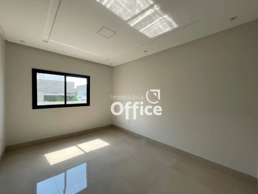 Casa com 3 quartos à venda, 420m2 em Setor Bougainville, Anapolis - GO - imagem 7 Foto 7 de Casa com 3 quartos à venda, 420m2 em Setor Bougainville, Anapolis - GO