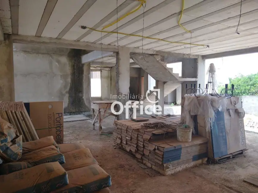 Casa com 3 quartos à venda, 648m2 em Anapolis - GO - imagem 3 Foto 3 de Casa com 3 quartos à venda, 648m2 em Anapolis - GO