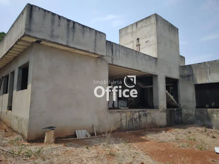 Casa com 3 quartos à venda, 648m2 em Anapolis - GO - imagem 9 Foto 9 de Casa com 3 quartos à venda, 648m2 em Anapolis - GO