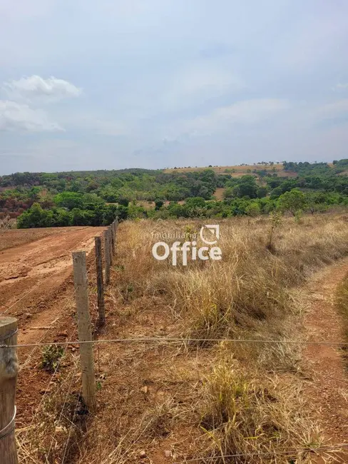Foto 2 de Chácara com 1 quarto à venda, 24400m2 em Abadiania - GO