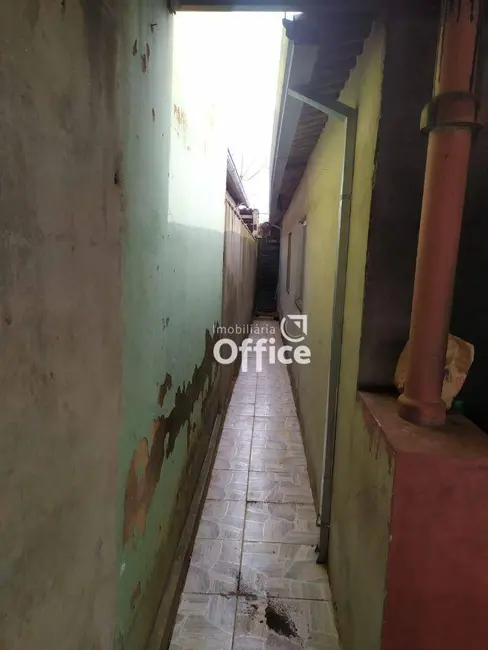 Foto 2 de Casa com 2 quartos à venda, 280m2 em Adriana Parque, Anapolis - GO