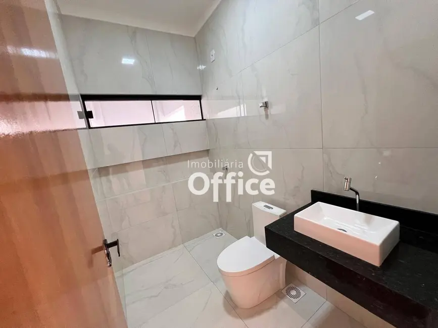 Foto 8 de Casa com 3 quartos à venda, 200m2 em Anapolis - GO