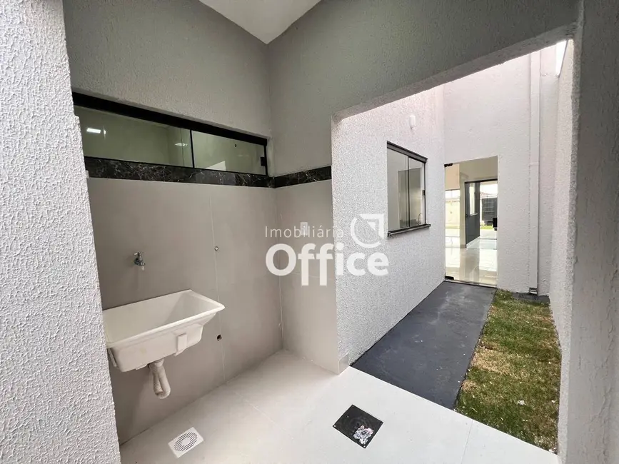 Foto 3 de Casa com 3 quartos à venda, 200m2 em Anapolis - GO