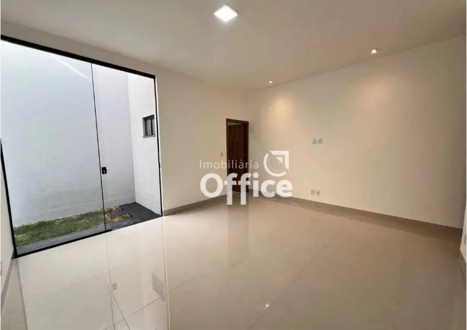 Foto 9 de Casa com 3 quartos à venda, 200m2 em Anapolis - GO