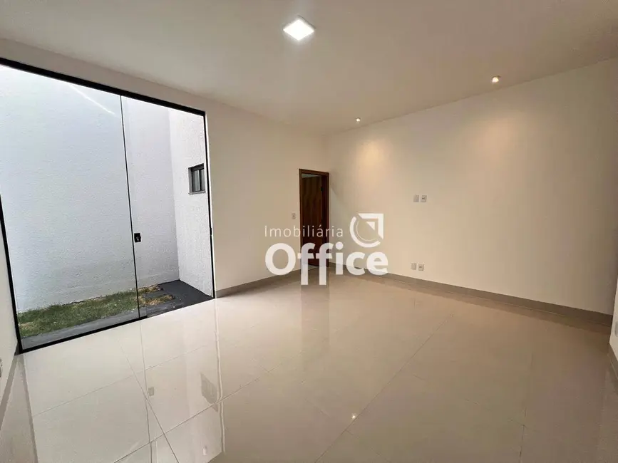 Foto 4 de Casa com 3 quartos à venda, 200m2 em Anapolis - GO