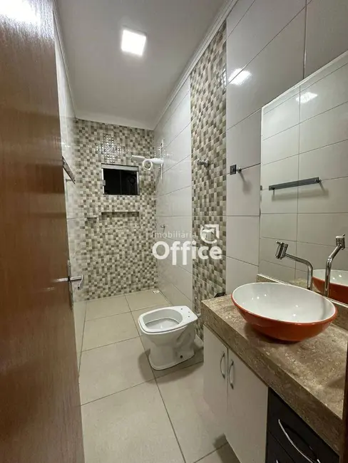 Casa com 3 quartos à venda, 180m2 em São João, Anapolis - GO - imagem 7 Foto 7 de Casa com 3 quartos à venda, 180m2 em São João, Anapolis - GO