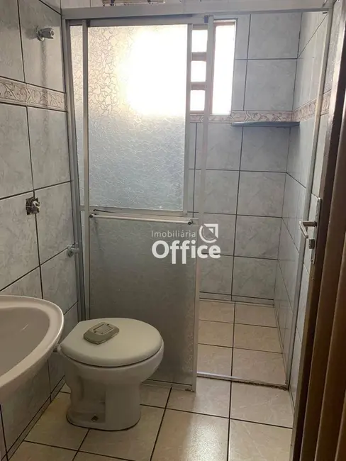 Casa com 3 quartos à venda, 290m2 em Setor Central, Anapolis - GO - imagem 8 Foto 8 de Casa com 3 quartos à venda, 290m2 em Setor Central, Anapolis - GO
