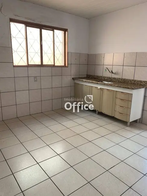 Casa com 3 quartos à venda, 290m2 em Setor Central, Anapolis - GO - imagem 7 Foto 7 de Casa com 3 quartos à venda, 290m2 em Setor Central, Anapolis - GO