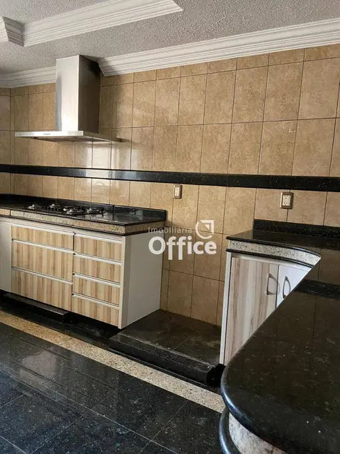 Foto 8 de Apartamento com 3 quartos à venda, 147m2 em Vila Industrial, Anapolis - GO