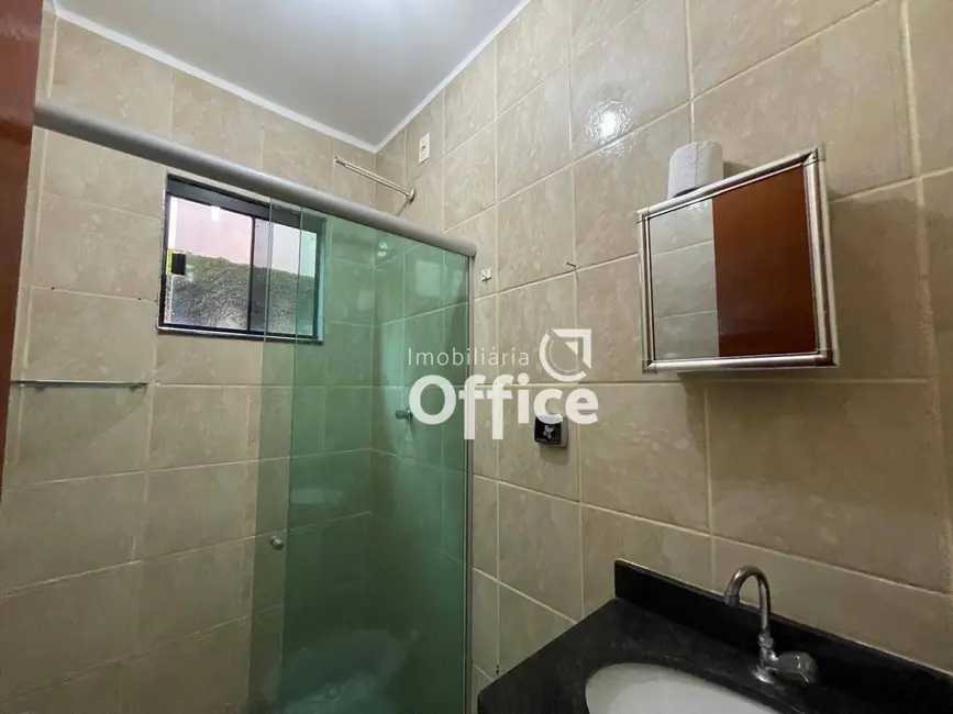 Foto 9 de Casa com 3 quartos à venda, 300m2 em Residencial Geovanni Braga, Anapolis - GO