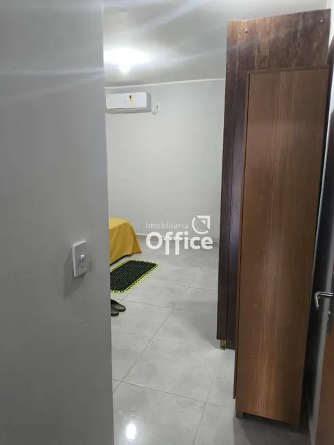 Foto 4 de Casa com 2 quartos à venda, 100m2 em Anapolis - GO