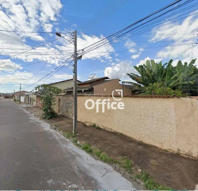 Foto 2 de Terreno / Lote à venda, 300m2 em Jardim Ana Paula, Anapolis - GO