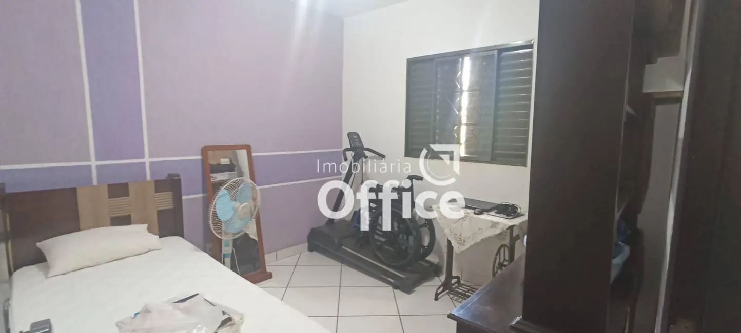 Foto 9 de Casa com 3 quartos à venda, 300m2 em Jardim Ana Paula, Anapolis - GO