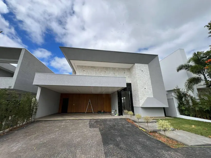 Foto 2 de Casa de Condomínio com 4 quartos à venda, 408m2 em Anapolis - GO