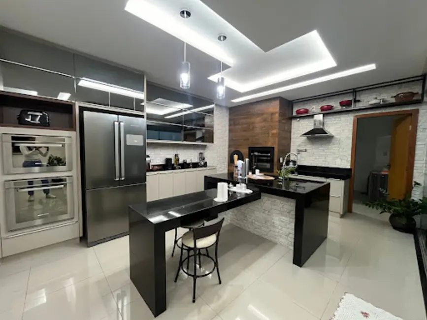 Foto 6 de Casa com 3 quartos à venda, 175m2 em Setor Sul Jamil Miguel, Anapolis - GO