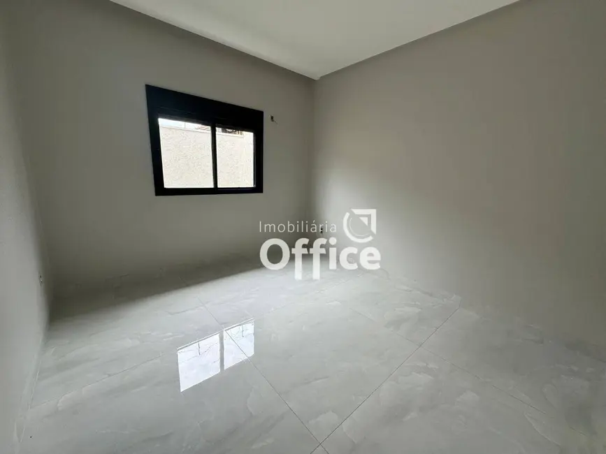 Casa com 3 quartos à venda, 390m2 em Anápolis City, Anapolis - GO - imagem 5 Foto 5 de Casa com 3 quartos à venda, 390m2 em Anápolis City, Anapolis - GO
