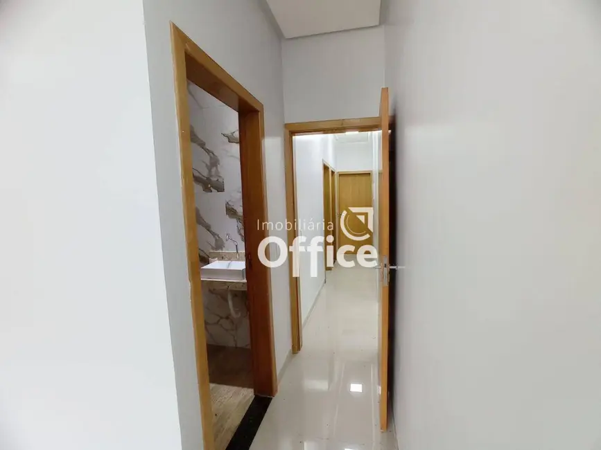 Foto 6 de Casa com 3 quartos à venda, 200m2 em Residencial Cerejeiras, Anapolis - GO