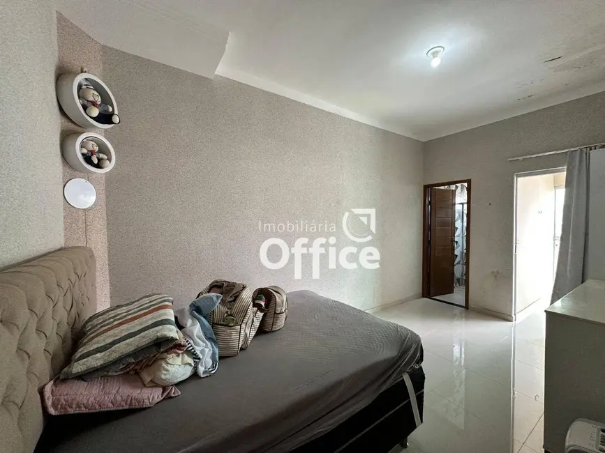 Foto 7 de Sobrado com 3 quartos à venda, 150m2 em Residencial Flor do Cerrado, Anapolis - GO