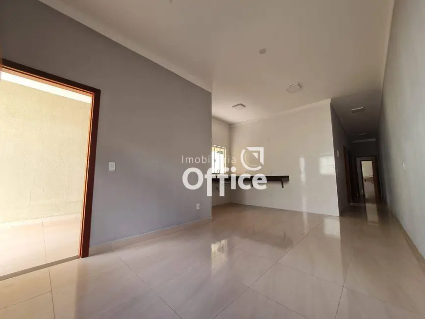 Foto 2 de Casa com 3 quartos à venda, 150m2 em Residencial Arco-Íris, Anapolis - GO