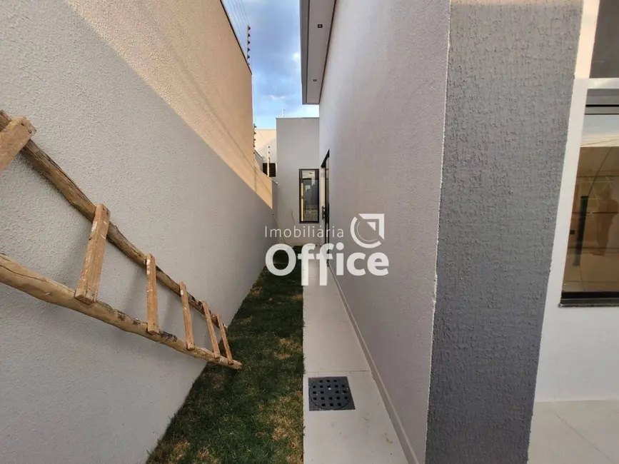 Foto 3 de Casa com 3 quartos à venda, 200m2 em Loteamento Residencial Verona, Anapolis - GO