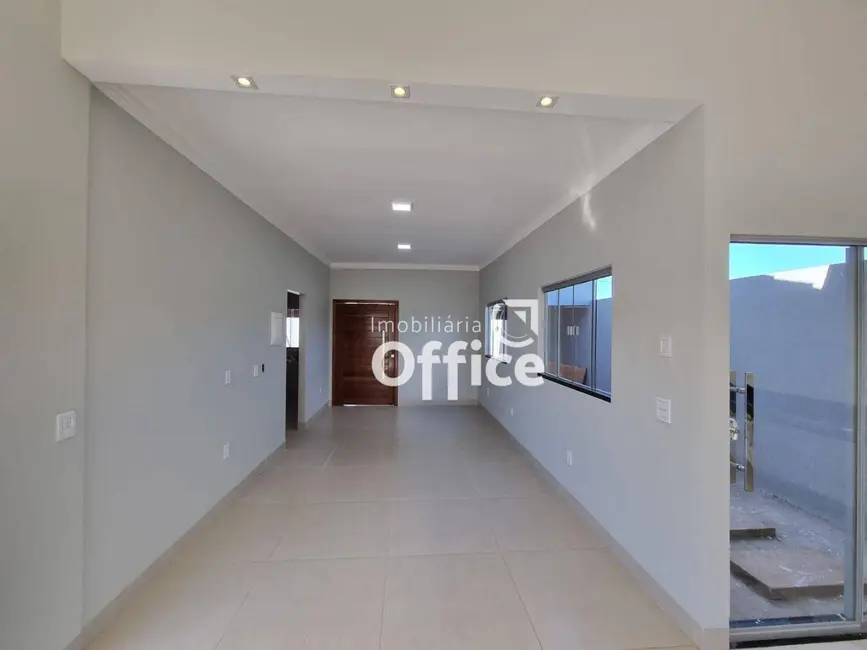 Casa com 4 quartos à venda, 300m2 em Residencial Rio Jordão, Anapolis - GO - imagem 1 Foto 1 de Casa com 4 quartos à venda, 300m2 em Residencial Rio Jordão, Anapolis - GO