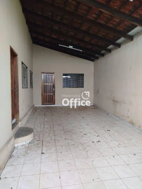 Foto 1 de Casa com 3 quartos à venda, 200m2 em São Lourenço, Anapolis - GO