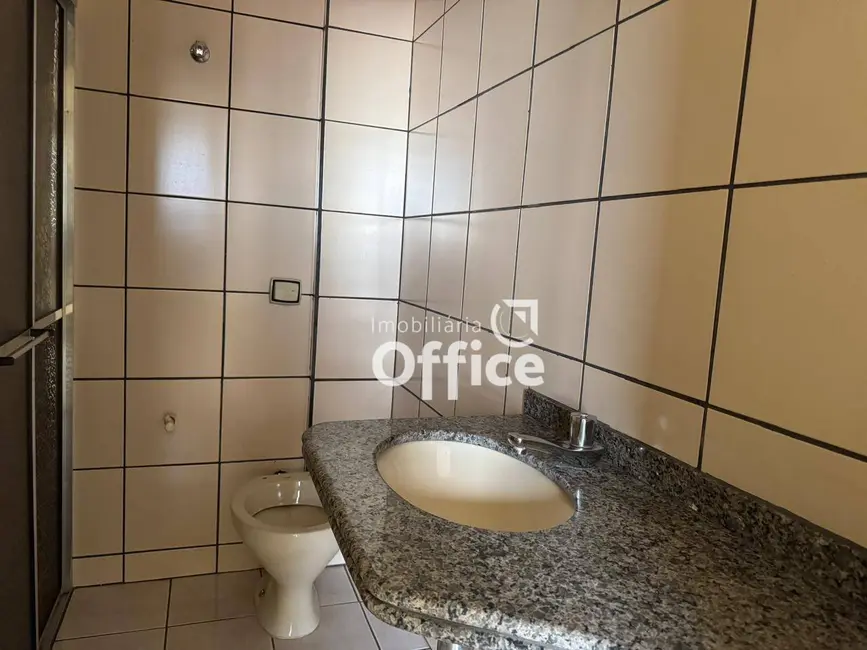Foto 4 de Apartamento com 4 quartos à venda, 110m2 em Jundiaí, Anapolis - GO
