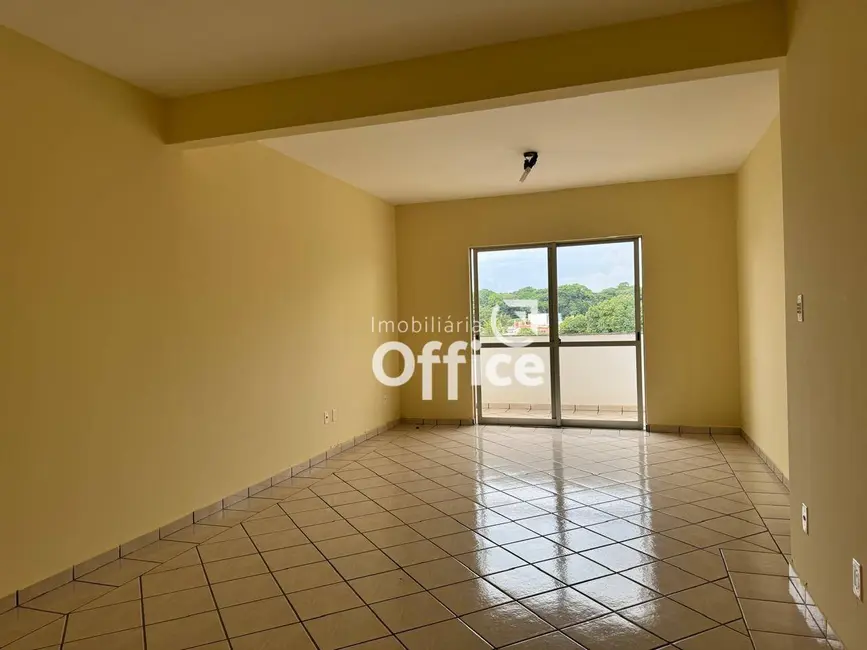 Foto 9 de Apartamento com 4 quartos à venda, 110m2 em Jundiaí, Anapolis - GO