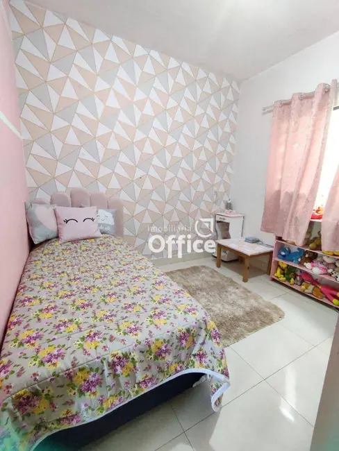 Casa com 3 quartos à venda, 300m2 em Anexo Itamaraty, Anapolis - GO - imagem 5 Foto 5 de Casa com 3 quartos à venda, 300m2 em Anexo Itamaraty, Anapolis - GO