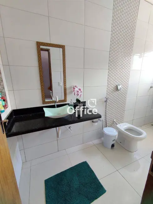 Casa com 3 quartos à venda, 300m2 em Anexo Itamaraty, Anapolis - GO - imagem 6 Foto 6 de Casa com 3 quartos à venda, 300m2 em Anexo Itamaraty, Anapolis - GO