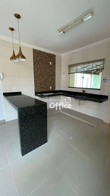 Casa com 4 quartos à venda, 300m2 em Residencial Bela Vista, Anapolis - GO - imagem 4 Foto 4 de Casa com 4 quartos à venda, 300m2 em Residencial Bela Vista, Anapolis - GO