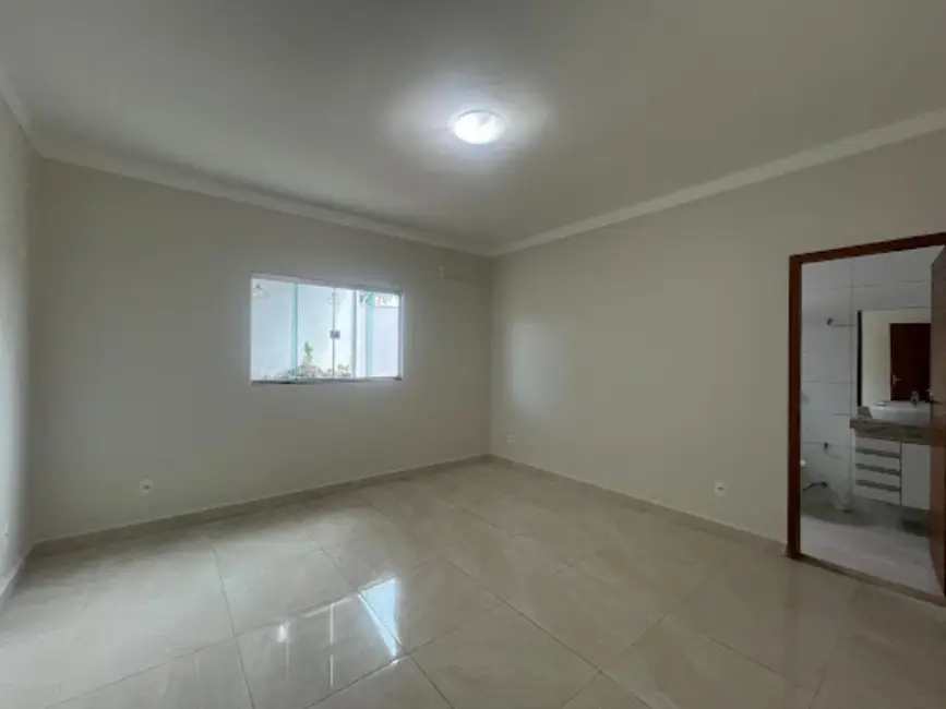 Foto 8 de Casa com 3 quartos à venda, 200m2 em Residencial Vale do Sol, Anapolis - GO