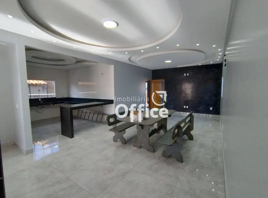 Foto 4 de Casa com 3 quartos à venda, 309m2 em Lapa, Anapolis - GO