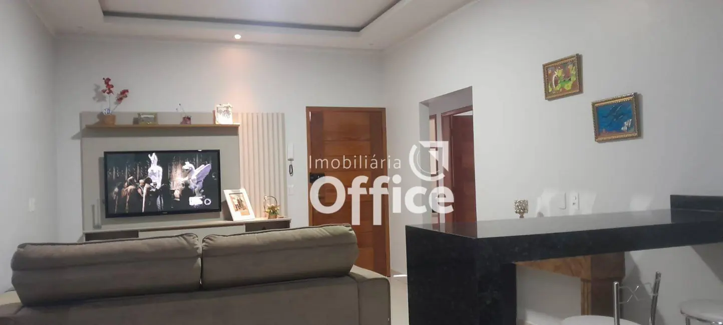 Casa com 3 quartos à venda, 192m2 em Anapolis - GO - imagem 7 Foto 7 de Casa com 3 quartos à venda, 192m2 em Anapolis - GO