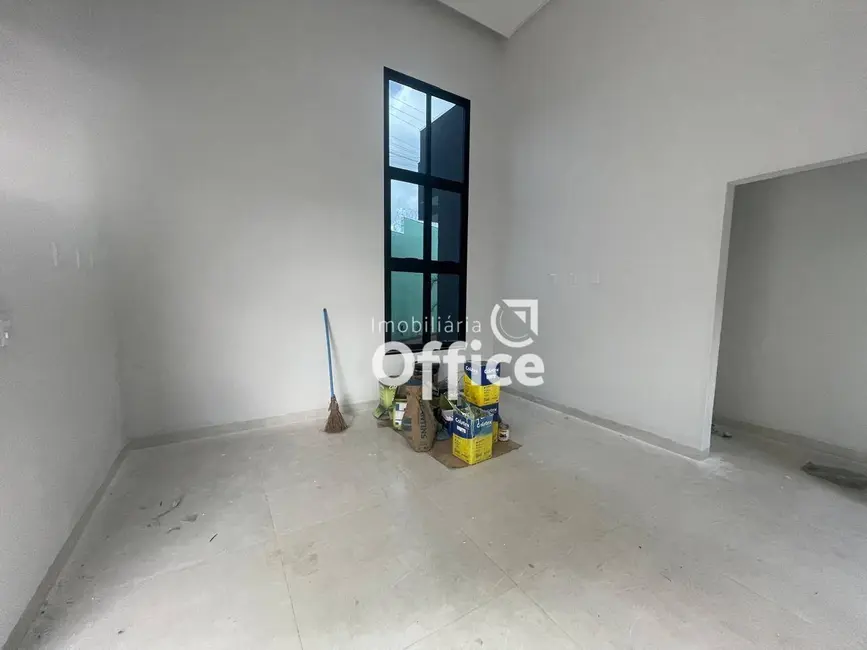 Casa com 3 quartos à venda, 195m2 em Calixtolândia, Anapolis - GO - imagem 6 Foto 6 de Casa com 3 quartos à venda, 195m2 em Calixtolândia, Anapolis - GO
