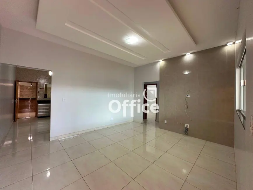Casa com 3 quartos à venda, 200m2 em Jardim Itália, Anapolis - GO - imagem 5 Foto 5 de Casa com 3 quartos à venda, 200m2 em Jardim Itália, Anapolis - GO