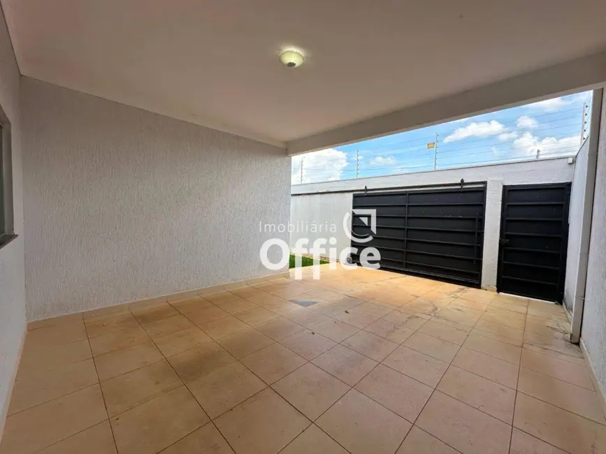 Casa com 3 quartos à venda, 200m2 em Jardim Itália, Anapolis - GO - imagem 4 Foto 4 de Casa com 3 quartos à venda, 200m2 em Jardim Itália, Anapolis - GO
