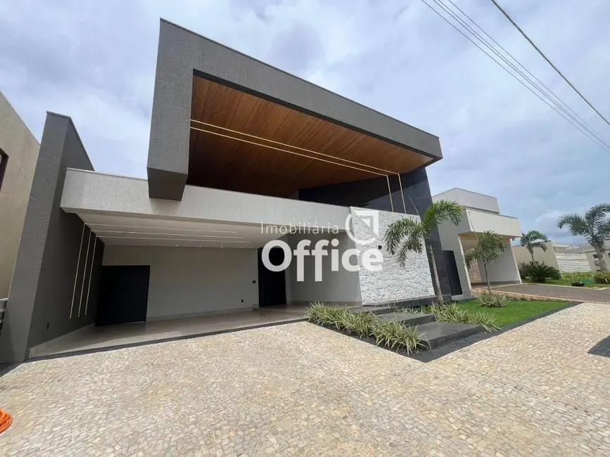 Foto 2 de Casa de Condomínio com 3 quartos à venda, 420m2 em Anapolis - GO