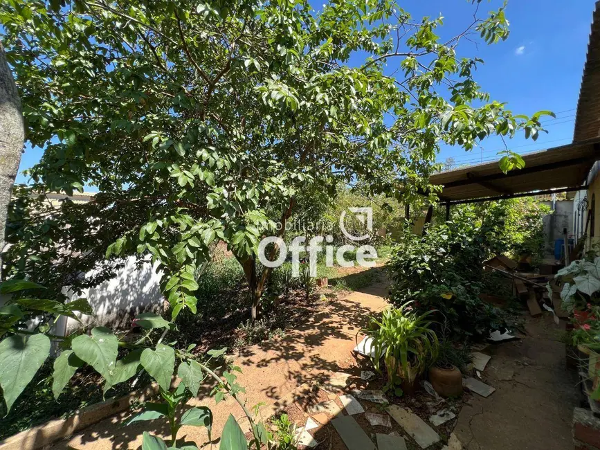 Foto 3 de Terreno / Lote à venda, 660m2 em Jardim das Américas 1ª Etapa, Anapolis - GO