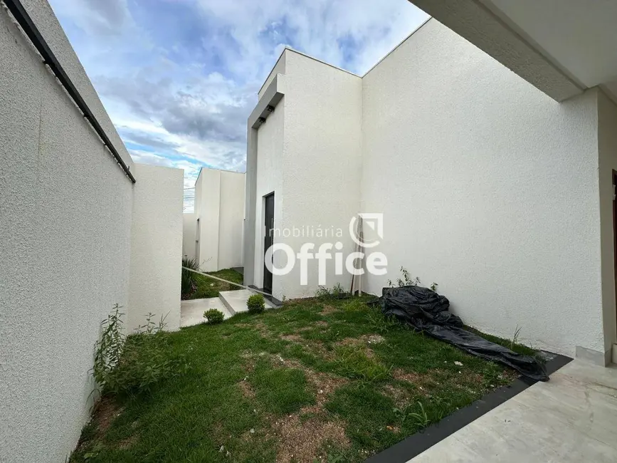 Foto 4 de Casa com 3 quartos à venda, 250m2 em Anapolis - GO