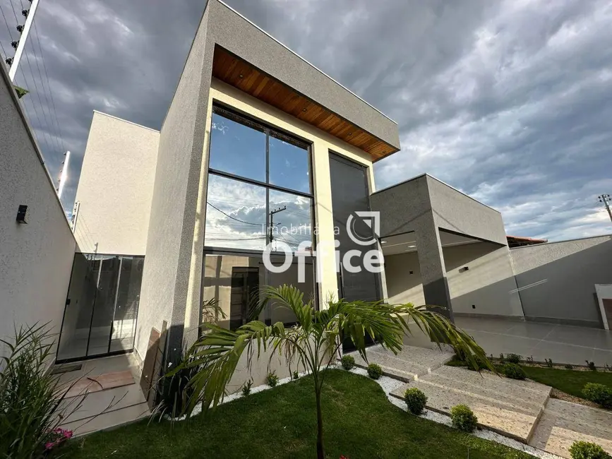 Foto 1 de Casa com 3 quartos à venda, 300m2 em Parque Brasília 2ª Etapa, Anapolis - GO